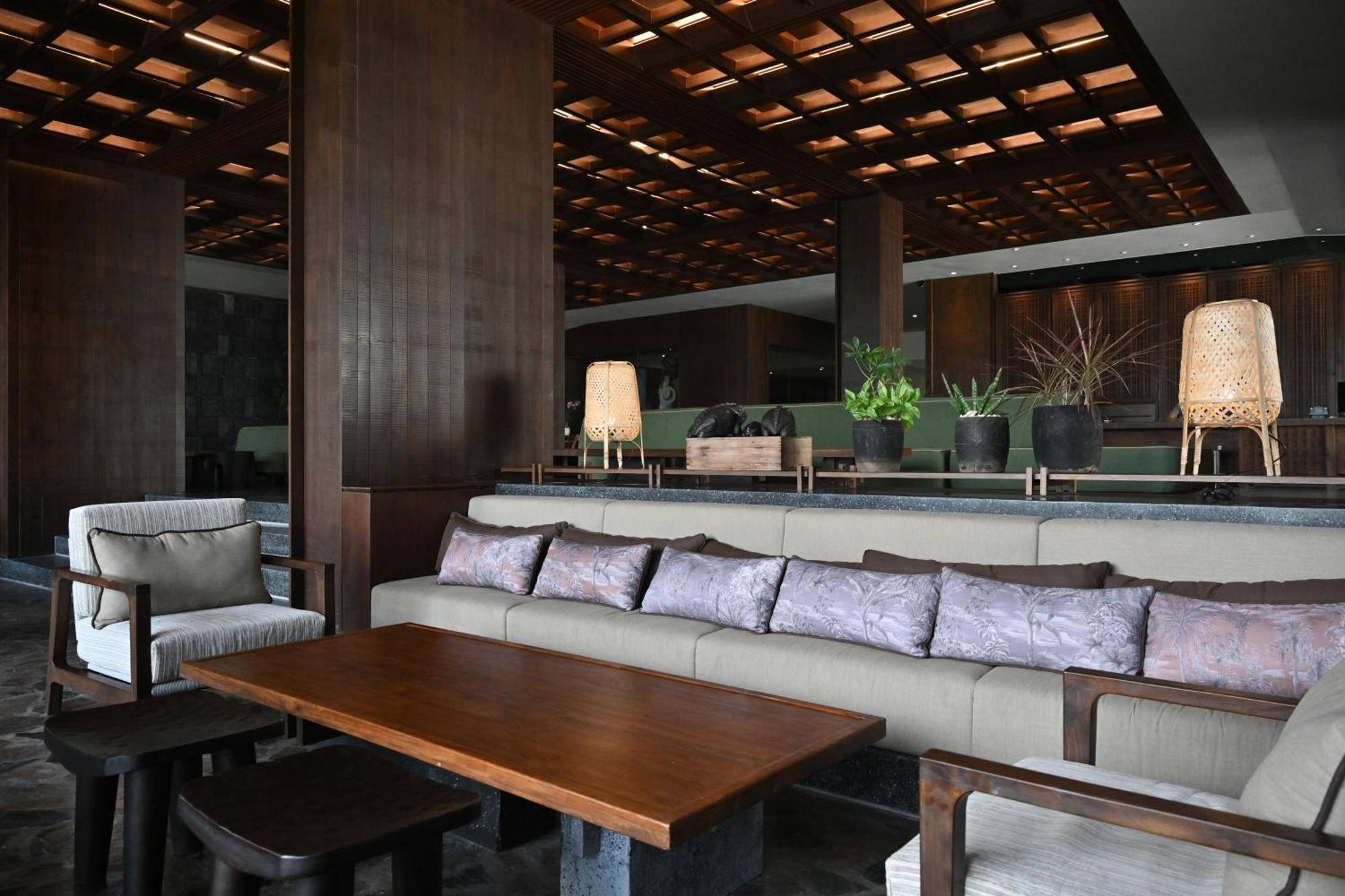 Barcelo Coconut Island, Phuket Hotel Bagian luar foto The lobby of the hotel