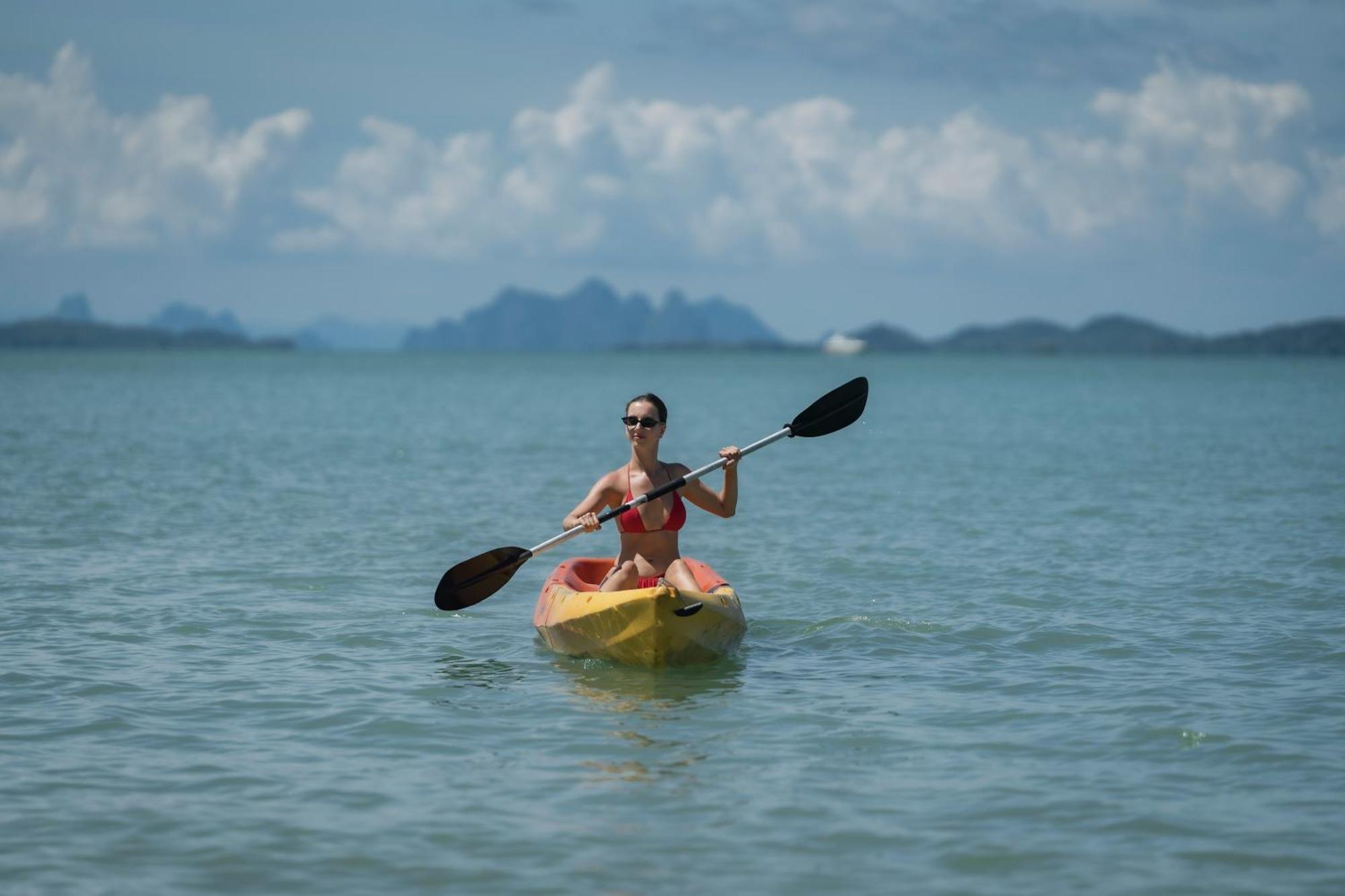 Barcelo Coconut Island, Phuket Hotel Bagian luar foto